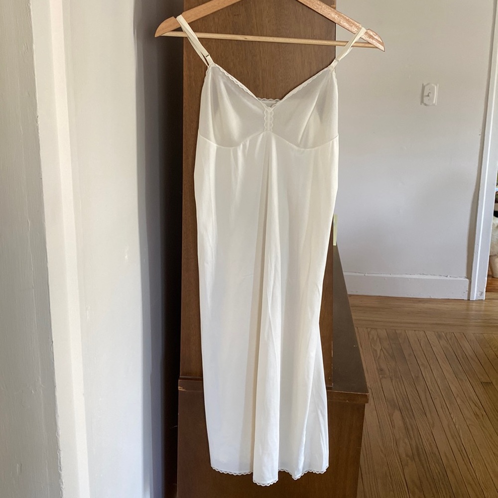 Vintage vanity fair slip dress / lingerie